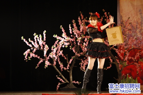 國(guó)家話劇院送“信”送到富士康 