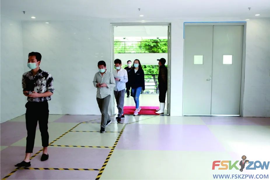 富士康硬核防控！“考場”式富士康食堂用餐，你了解多少？